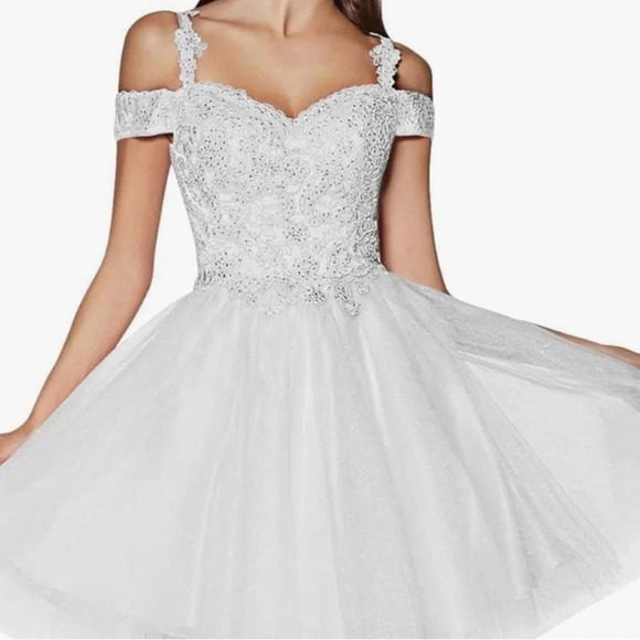 Dresses & Skirts - Off Shoulder white Sweetheart Prom Dress Tulle Lace Formal Dress size 6